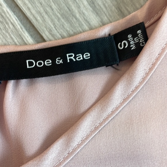 Doe & Rae Pink Blouse - Picture 2 of 6